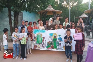 جشنواره نقاشی متری غدیر در لالجین؛ کودکان با رنگ&zwnj;ها قصه&zwnj;گویی می&zwnj;کنند +تصاویر