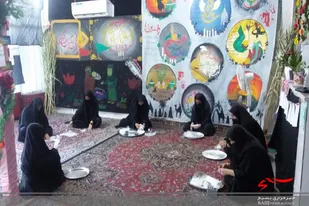 بسته بندی و توزیع ماسک بین عزادارن حسینی به همت بسیجیان پایگاه حضرت رقیه (س) سرخه