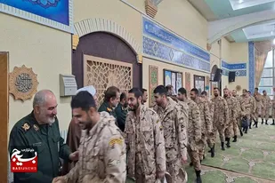 دیدار نوروزی فرمانده و مسئول نمایندگی ولی فقیه در سپاه انصارالحسین(ع) همدان با کارکنان وظیفه