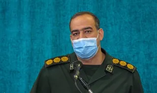 طلایه دار اقدامات بسیج فرماندهان پایگاه ها هستند/ توزیع بیش از ۳۰۰ هزار ماسک بین مردم