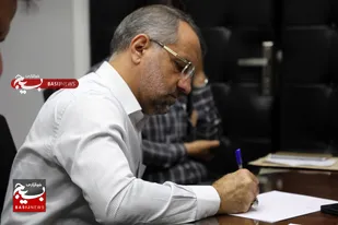 &ldquo;سیاست&zwnj;گذاری هفته دفاع مقدس در وزارت نفت؛ تاکید بر نقش بسیج در ترویج فرهنگ ایثار و شهادت&rdquo;