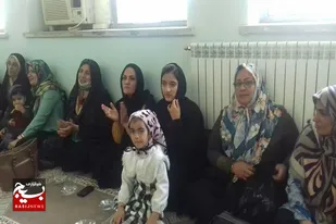 شور و حال منتظران مهدی با برگزاری جشن های خانگی در نیمه شعبان