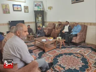 دیدار با خانواده شهید منا درتنگستان