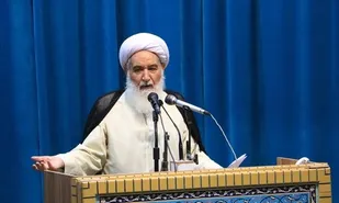 مبانی انقلاب اسلامی باید برای نسل جوان تبیین شود