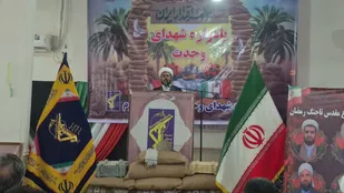 ایران با تکیه بر فرهنگ ایثار و شهادت و وجود جان&zwnj;فدایان شکست&zwnj;ناپذیر است