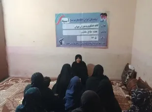 &laquo;کافه گفت&zwnj;وگو&raquo; در آسیه؛ دختران چابهار پای انتخاب&zwnj;های آگاهانه نشستند