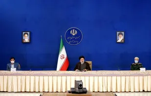 مسابقات ورزشی با حضور محدود تماشاگران برگزار شود