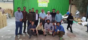 همکاری بسیجیان حوزه مقاومت بسیج فتح در بسته بندی کمک معیشتی