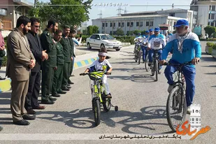 رکاب زنی دوچرخه&zwnj;سواران ساروی تا حرم امام خمینی(ره)