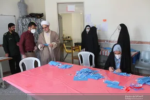 سرکشی مسئول نمایندگی ولی فقیه در سپاه ناحیه همدان از کارگاه تولید ماسک