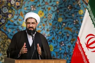 نمایندگان منتخب کنار هم باشند و اختلاف&zwnj;ها کنار گذاشته شود