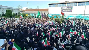 ایران جان می دهد اما تسلیم نخواهد شد