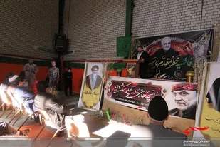 شهدا مردان بزرگ تاریخ ساز هستند