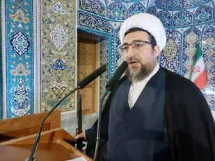 نباید نامزدها با چراغ سبز به دشمن موجب خدشه در اتحااد ملی شوند