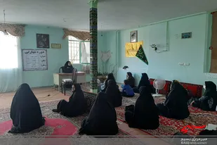 برگزاری کلاس اقتصاد مقاومتی در پایگاه&zwnj;های تابعه حوزه کوثر فامنین