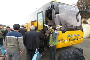 اعزام خانواده معظم شهدای ملایر به مشهد مقدس