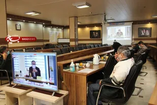 جلسه ویدئو کنفرانس با سرلشکر سلامی فرمانده کل سپاه و دکتر نمکی وزیر بهداشت