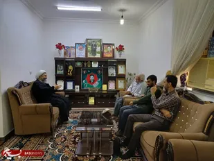 دیدار با خانواده شهید حسین تارک به مناسبت هفته عقیدتی سیاسی درقشم