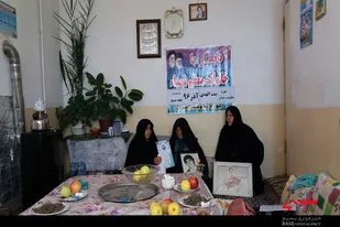 دیدار بسیجیان حوزه رضوان ملایر با خانواده شهدا