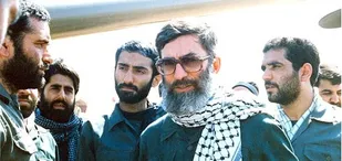 گذشت زمان هرگز نخواهد توانست یاد شهیدان عزیز را از خاطر ملت ایران بزداید/ این ذخیره&zwnj;ی تاریخی همواره به نسلهای ما امید و همت و جرأت خواهد بخشید