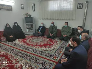 دیدار مسئولان بسیج دانش آموزی و فرهنگیان و آموزش و پرورش شاهرود با خانواده شهید+ تصاویر