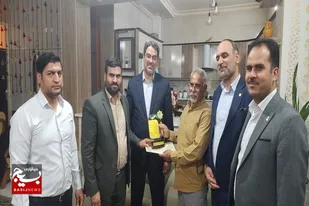 دیدار مدیر سازمان بسیج کارمندان با سه خانواده شهید کارمند بانک سپه در زاهدان