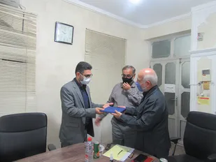 تقدیر از استاد نمونه بسیجی استان بوشهر