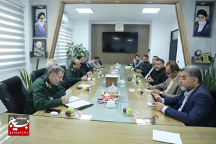 نشست صمیمی فرمانده سپاه کربلا با مسئولین شورا&zwnj;های کارگری و کارفرمایی مازندران برگزار شد