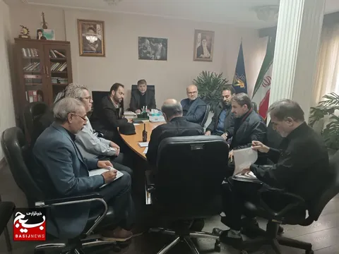 بازدید مسئول سازمان بسیج مهندسین صنعت و معدن کشور از روند فعالیت قرارگاه شهید زمردی وزارت صمت