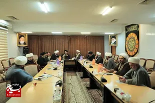 نشست کمیته آموزش و توانمندسازی قرارگاه راهبری مساجد قم&nbsp;