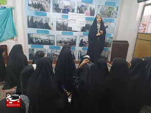 نشست بصیرتی در پایگاه شهیده ترکان برگزار شد