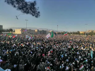طنین عشق و دلدادگی به امام زمان در دیار سردار دلها/ تصاویر