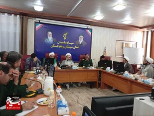 کلاس اخلاق کارکنان سپاه استان با حضور نماینده ولی فقیه در استان  و مسئول نمایندگی ولی فقیه در سپاه سلمان برگزار شد
