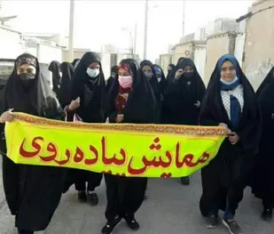 همایش پیاده روی دختران بسیجی پایگاه مقاومت ام ابیهای میبد
