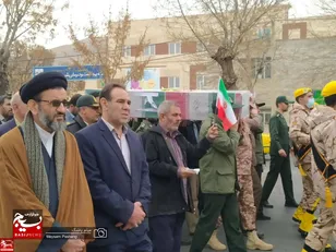 استقبال مردم شهیدپرور شازند از آلاله‌های فاطمی