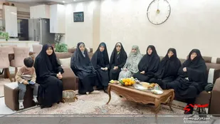 تجلیل بسیجیان پایگاه ریحانه النبی(س) از خانواده &laquo;شهیدان اقلیمی&raquo;