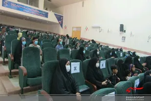 برگزاری مراسم جشن بزرگداشت هفته مقام زن و روز مادر در کنارک