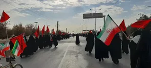 نمایش اقتدار بسیجیان شهرستان گرمسار در سالروز تشکیل بسیج مستضعفین