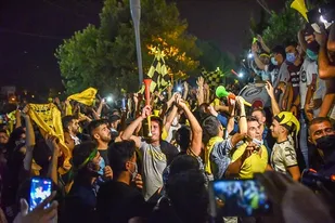 پیام فرمانده سپاه فجر استان فارس درپی صعودتیم فجر شهید سپاسی به لیگ برتر فوتبال