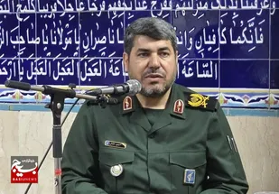 باید با زبان قدرت با دشمن مذاکره کرد