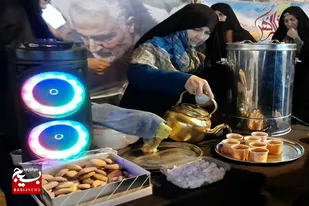 به مناسبت دهه بصیرت ایستگاه صلواتی در سرخه برپا شد