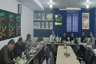 جامعه دانشگاهى و نخبگانى، طرح هاى خود جهت اصلاح قوانین را ارائه کنند