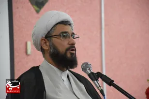 انقلاب اسلامی پرچمدار جبهه حق در رویارویی تاریخی امروز