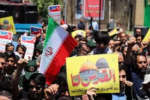 راه نجات قدس،خیزش یکپارچه ملت های مسلمان/انقلاب اسلامی ایران،پرچم دار مبارزه و مقاومت در برابر رژیم صهیونیستی