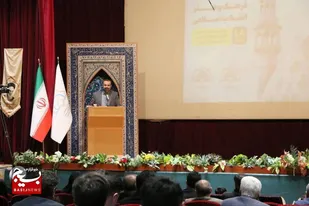 &nbsp;

رونق فعالیت های مساجد کاهش آسیب های اجتماعی را به دنبال دارد
