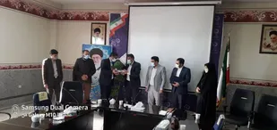 تکریم و معارفه معاون پرورشی اداره آموزش و پرورش خمینی شهر