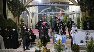 گلزار شهدای کرمان میزبان زائرانی از یک کشور قاره آفریقایی