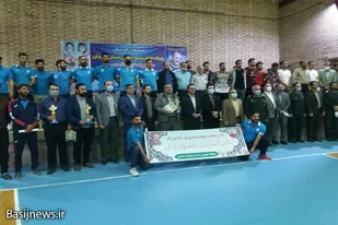 برگزاری اختتامیه مسابقات فوتسال بسیج کارگری استان همدان