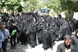 شهر دولت آباد برخوار در سوگ امام صادق(ع) گریست