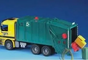 مرحله اول طرح تفکیک زباله شهرهای جلین و سرخنکلاته در حال اجرا است